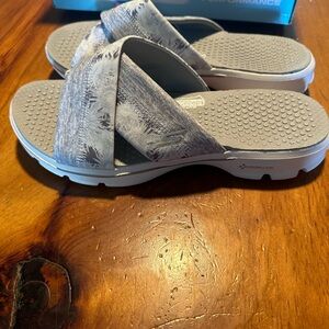 Sketchers Gowalk Sandal